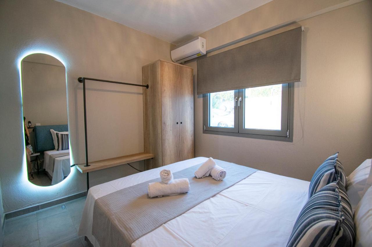 Heraclea Luxury Suites เนอาอิรากลีอา ภายนอก รูปภาพ